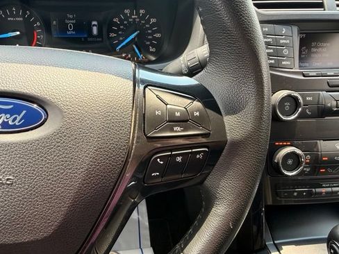 Used 2019 Ford Explorer XLT AWD/4WD image 24