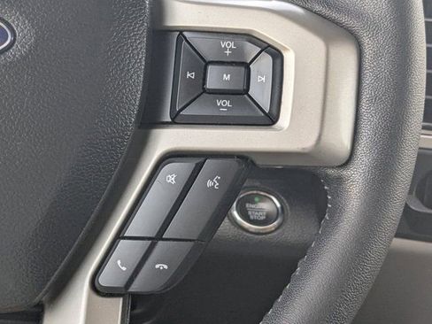 Used 2019 Ford F150 Lariat RWD image 30