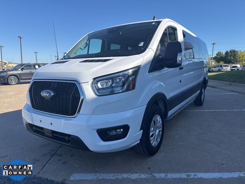 Used 2023 Ford Transit 350 XLT image 7