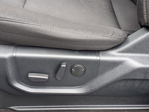 Used 2020 Ford F150 XLT w/ Equipment Group 302A Luxury image 4