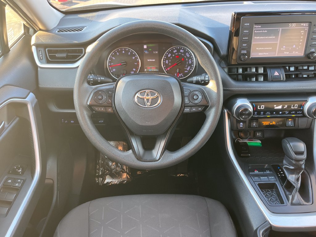 Used 2019 Toyota RAV4 XLE w/ Convenience Package FWD image 13