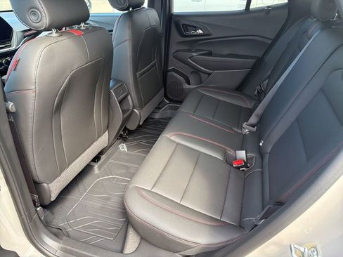 New 2026 Chevrolet Trax RS w/ Sunroof Package FWD image 30