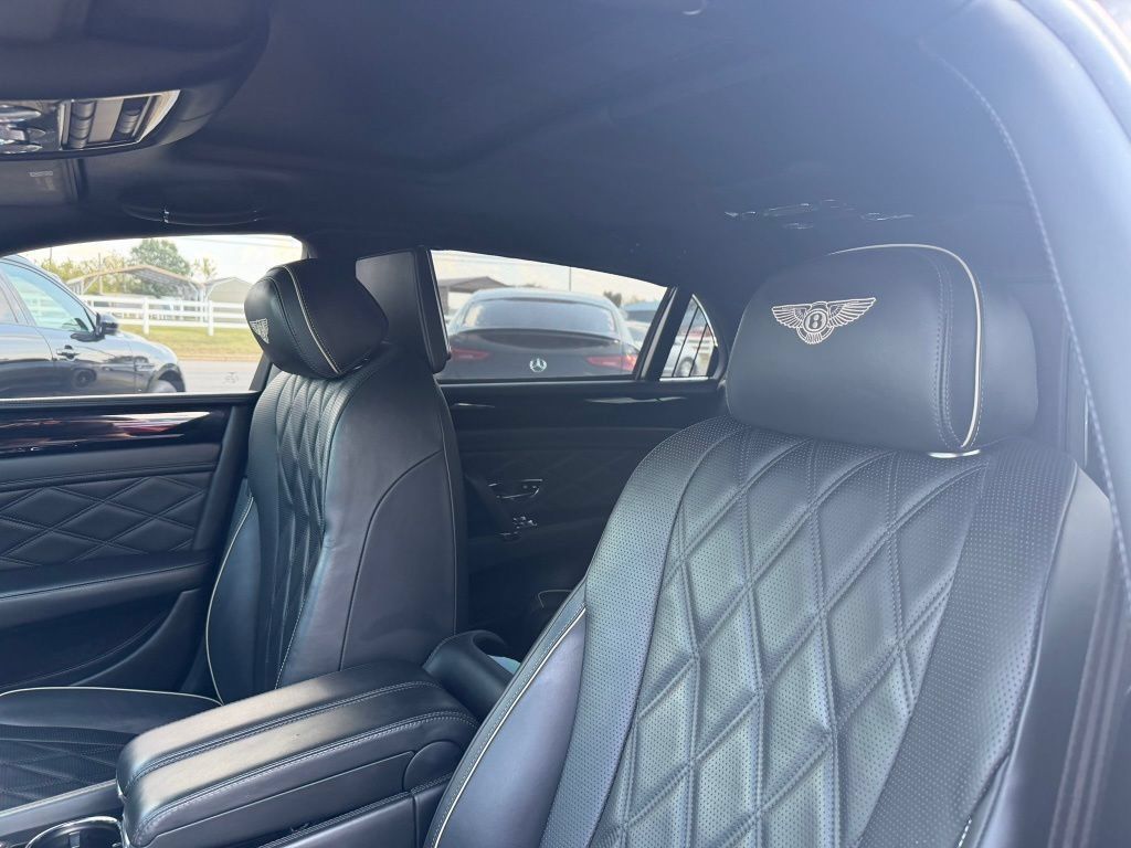 Used 2014 Bentley Flying Spur W12 AWD/4WD image 11