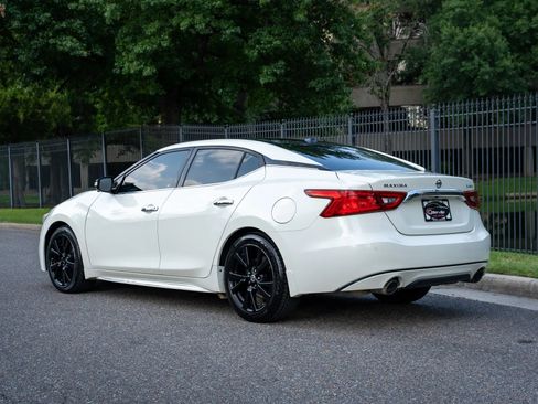Used 2017 Nissan Maxima Platinum FWD image 8