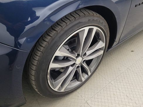 Used 2019 Chevrolet Malibu Premier w/ Sun and Wheel Package FWD image 31