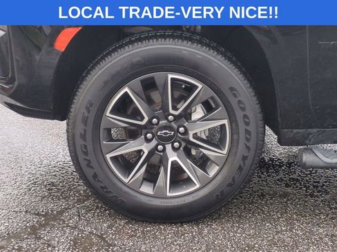 Used 2021 Chevrolet Tahoe Z71 w/ Z71 Off-Road Package image 18