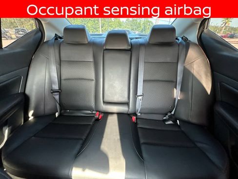 Used 2024 Nissan Altima 2.5 SR FWD image 26
