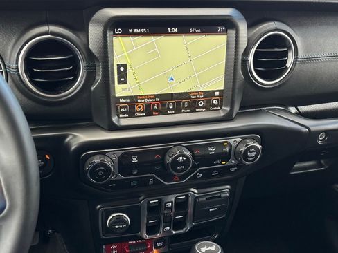 Used 2023 Jeep Wrangler Unlimited Rubicon 4xe w/ Steel Bumper Group image 17