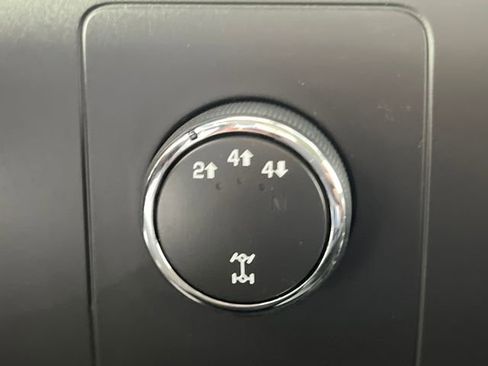 Used 2012 Chevrolet Silverado 2500 LT w/ Interior Plus Package image 19