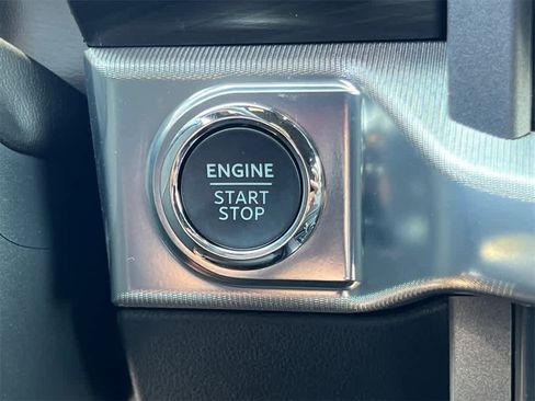 New 2025 Ford F150 Lariat w/ Equipment Group 501A Mid image 30