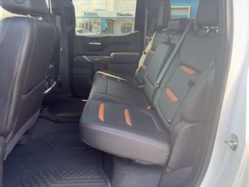 Used 2021 GMC Sierra 1500 AT4 image 11