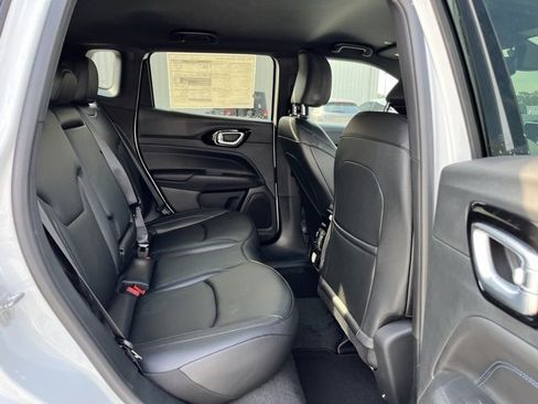 New 2026 Jeep Compass Limited image 20