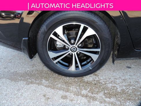 Used 2023 Nissan Sentra SV FWD image 11