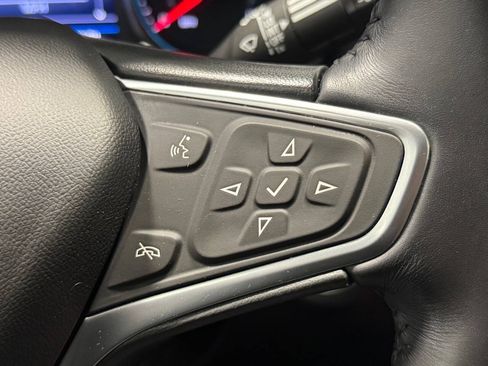 Used 2022 Chevrolet Equinox LT AWD/4WD image 31