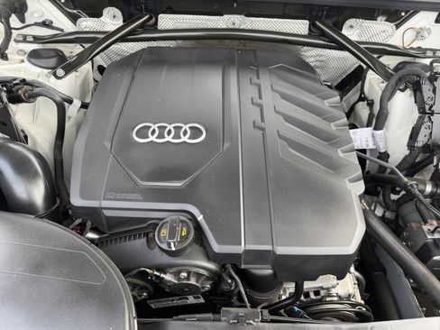 Used 2023 Audi Q5 2.0T Premium AWD/4WD image 29