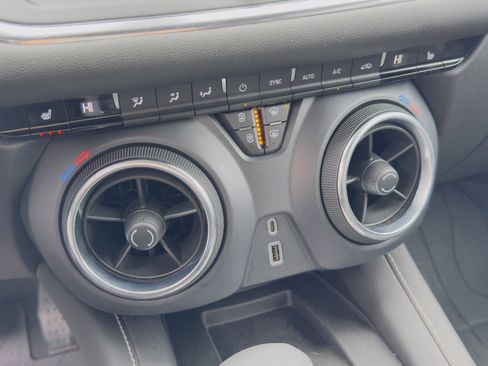 Used 2023 Chevrolet Blazer LT w/ Convenience Package image 20