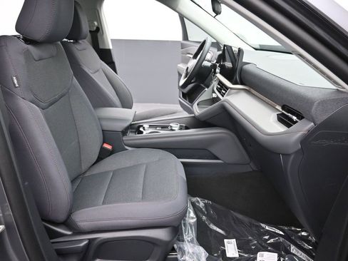 New 2026 Ford Explorer Active image 16