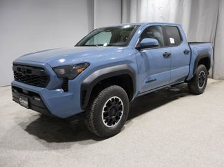 New 2026 Toyota Tacoma TRD Off-Road AWD/4WD video 2