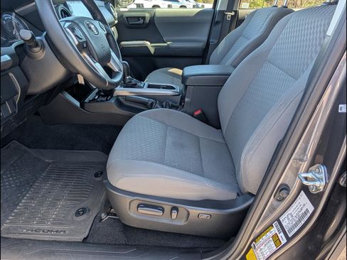 Used 2021 Toyota Tacoma SR5 image 14