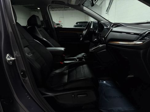 Used 2018 Honda CR-V Touring image 59