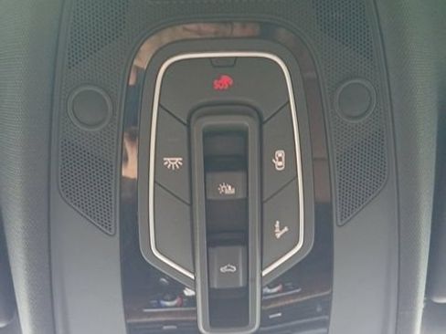 Used 2018 Audi A5 2.0T Premium Plus w/ Premium Plus AWD/4WD image 26