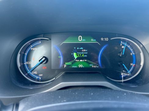 Certified 2025 Toyota RAV4 LE AWD/4WD image 19