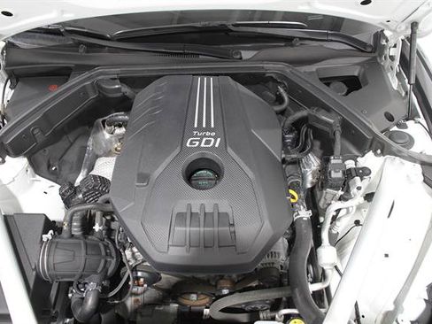 Certified 2022 Genesis G70 2.0T w/ Prestige Package AWD/4WD image 23