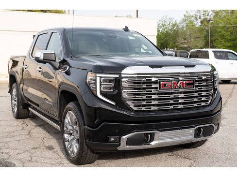 New 2026 GMC Sierra 1500 Denali w/ Denali Reserve Package AWD/4WD image 36