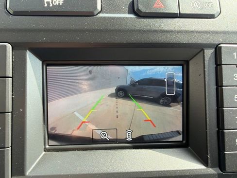 Used 2018 Ford F150 XL w/ Heavy-Duty Payload Package AWD/4WD image 31