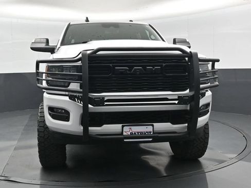 Used 2022 RAM 2500 Limited AWD/4WD image 29