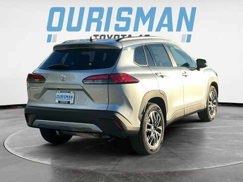 Certified 2026 Toyota Corolla Cross XLE w/ Convenience Package image 7