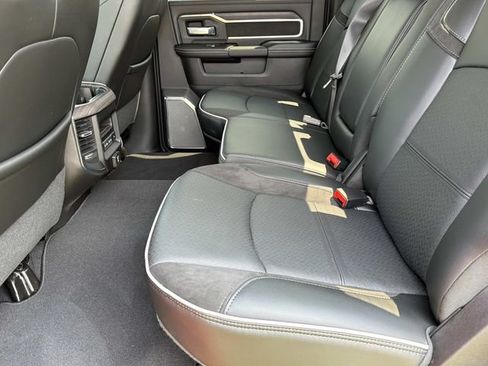 New 2026 RAM 2500 Laramie AWD/4WD image 25