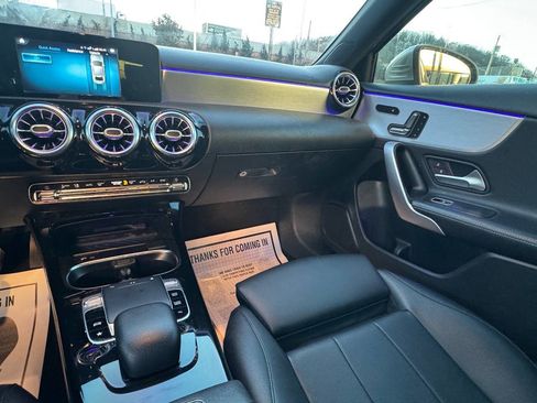 Used 2019 Mercedes-Benz A 220 4MATIC image 14