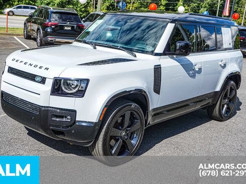 Used 2023 Land Rover Defender 110 X-Dynamic SE AWD/4WD image 14