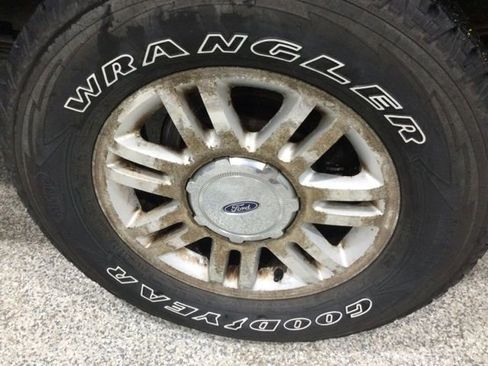 Used 2011 Ford F150 Lariat w/ Lariat Plus Pkg image 8