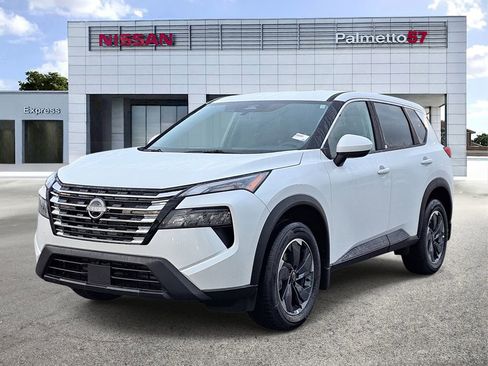New 2026 Nissan Rogue SV FWD image 3