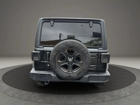 Used 2019 Jeep Wrangler Unlimited Sport S AWD/4WD image 6