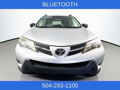 Used 2015 Toyota RAV4 LE FWD image 3