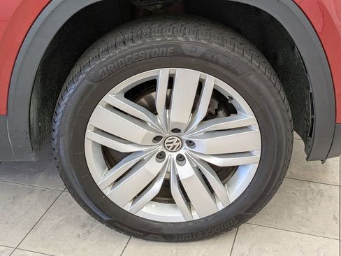 Used 2019 Volkswagen Atlas SE w/ Towing Package AWD/4WD image 12