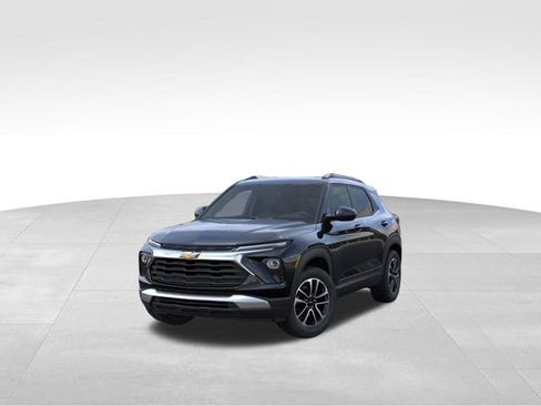 New 2026 Chevrolet TrailBlazer LT w/ LT Cold Weather Package AWD/4WD image 8