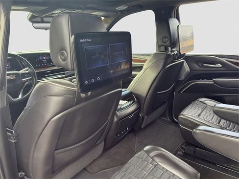 Used 2022 Cadillac Escalade Sport Platinum image 26