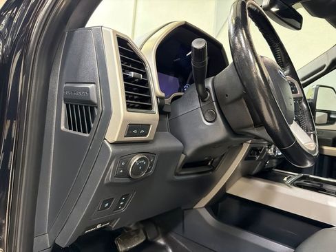 Used 2022 Ford F350 Lariat w/ Lariat Ultimate Package AWD/4WD image 15