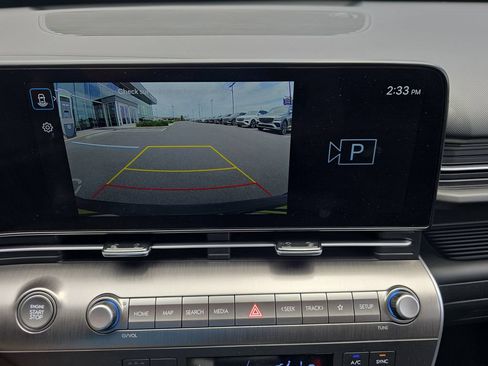 Used 2025 Hyundai Kona SEL FWD image 18