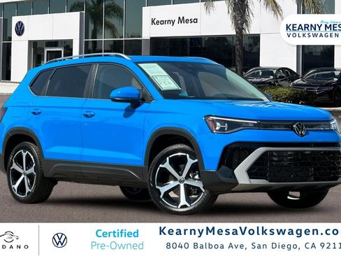 Used 2025 Volkswagen Taos SEL AWD/4WD image 1