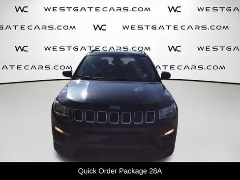 Used 2018 Jeep Compass Sport FWD image 2