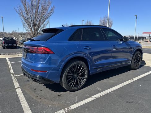Used 2024 Audi SQ8 Prestige w/ Prestige Package image 10