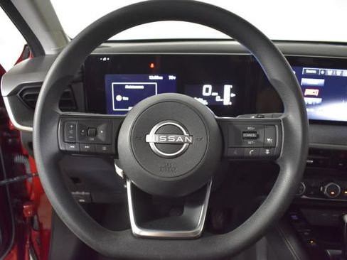 Certified 2025 Nissan Kicks SV w/ SV Premium Package AWD/4WD image 13