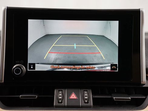 Used 2024 Toyota RAV4 XLE Premium image 19