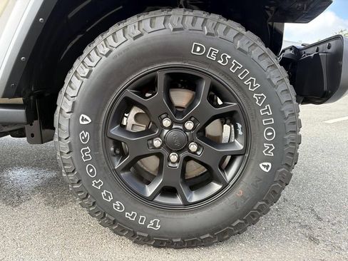 Used 2022 Jeep Wrangler Unlimited Sport AWD/4WD image 10