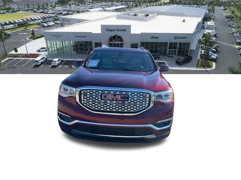 Used 2018 GMC Acadia Denali w/ Technology Package image 3